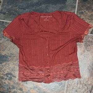 Aeropostale- cropped t-shirt - M women’s